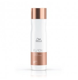 Wella Professionals - Fusion Intense Repair - Sampon reparator - 250ml